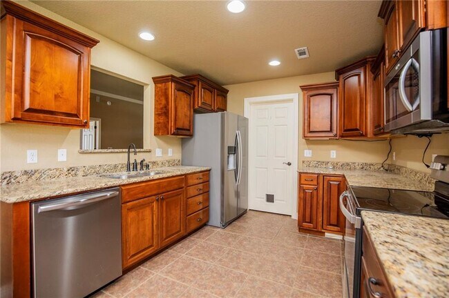 Building Photo - 3746 W Brightwater Pl