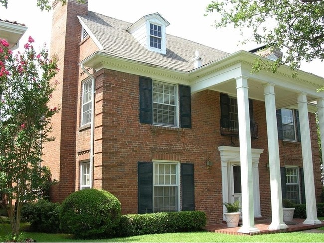 Building Photo - 4100 Hawthorne Ave