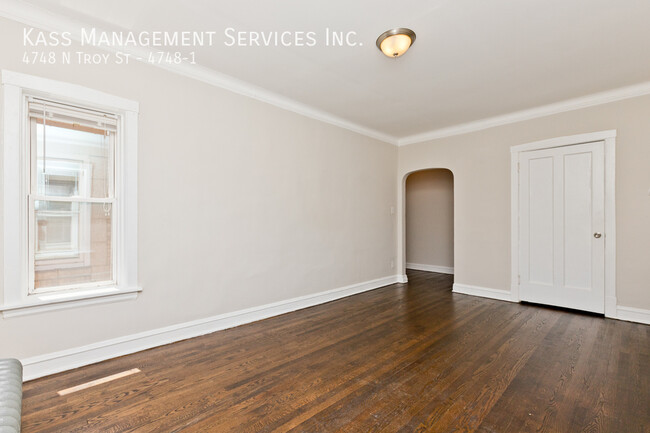 Building Photo - 4748 N Troy St