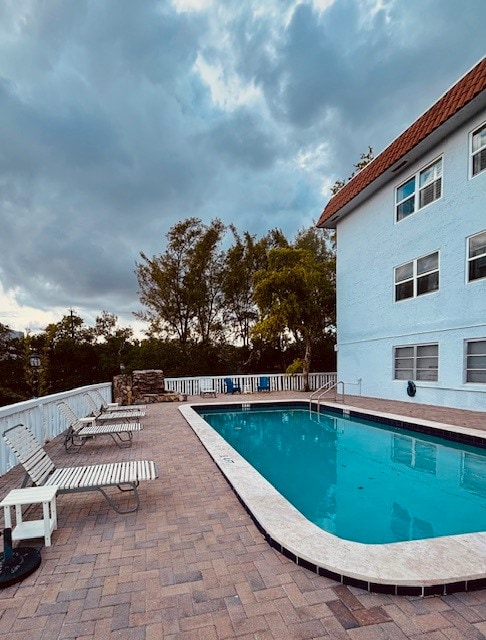 Relaxing Pool by the Canal - 1400 NE 57th St