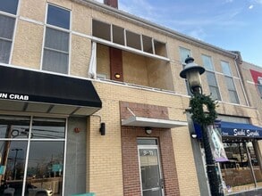 Building Photo - 9/11 New St