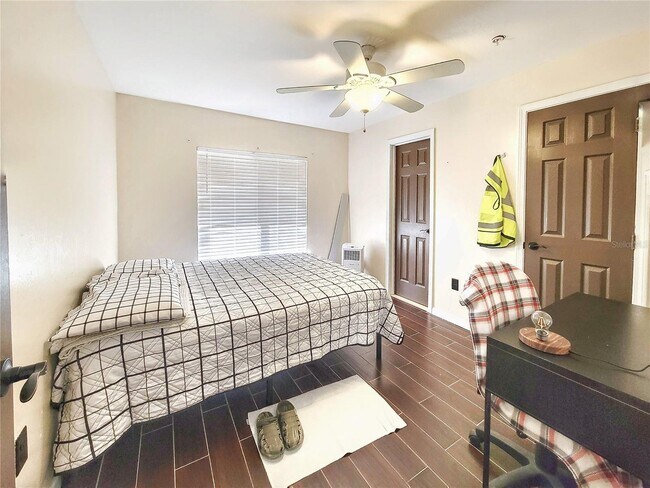 Foto del edificio - 4000 SW 23rd St