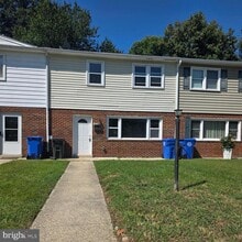 Building Photo - 108 Charles Pl