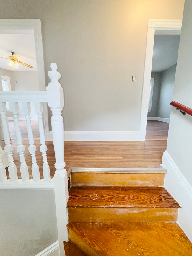 1st level Hallway - 194 Fayette St