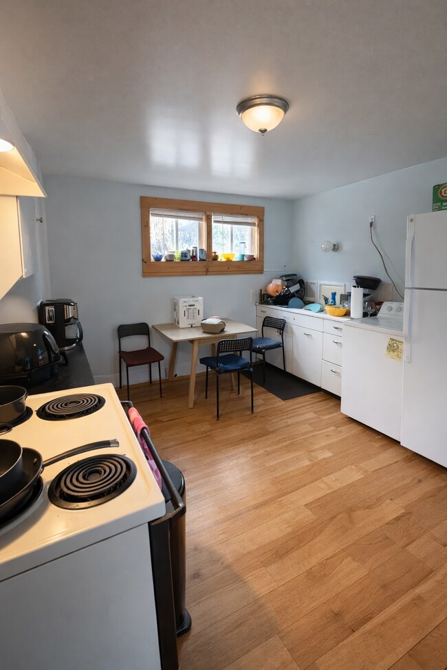 Foto del edificio - 900 E Houghton Ave