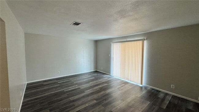 Building Photo - 6520 Dinning Ave
