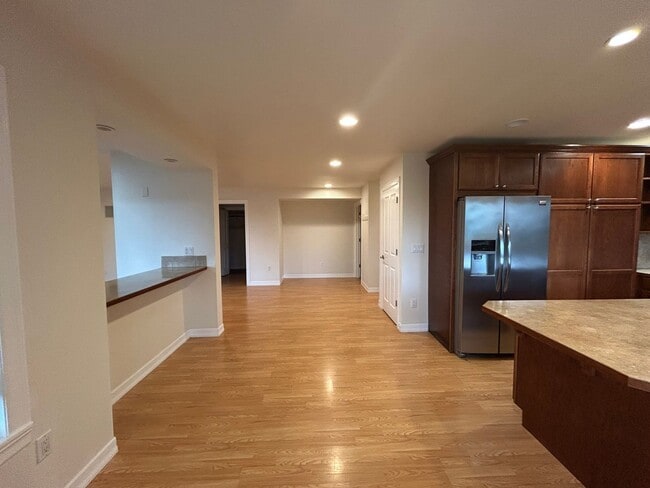 Building Photo - HA4415