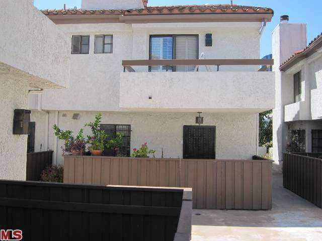 Building Photo - Main Street Apartments