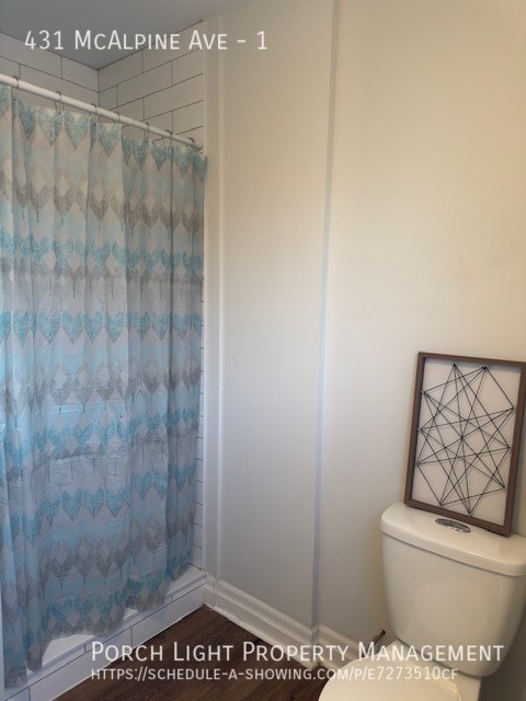 Building Photo - Main Floor With Parking, Laundry, Yard and Plenty of Storage