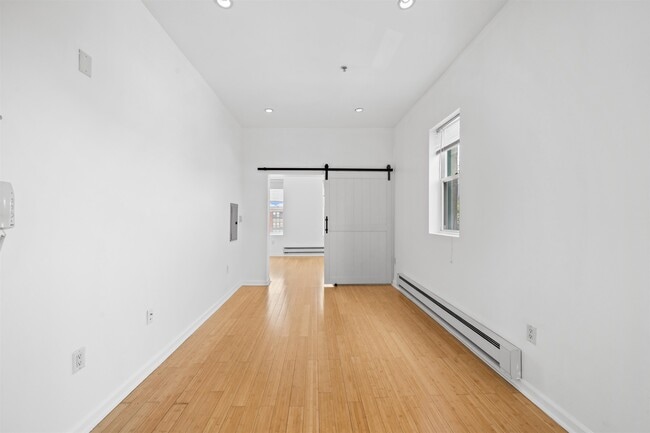 Foto del edificio - 88 Brunswick St