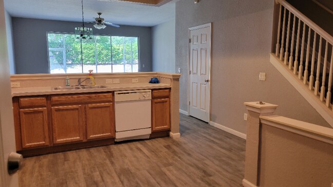 Building Photo - 4167 SW 43rd Cir