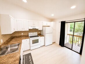 Building Photo - 12969 Pennypacker Trail