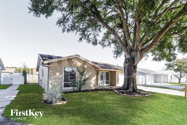 Foto del edificio - 6803 Fernfield Ct