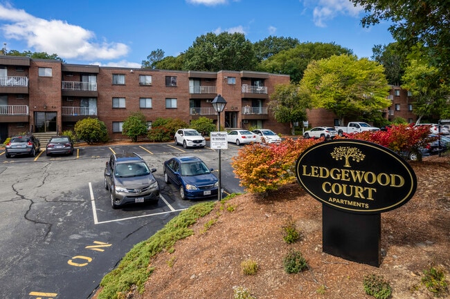 Building Photo - Ledgewood Court Apartments