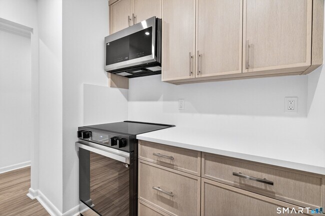 Foto del edificio - 1500 Bedford St