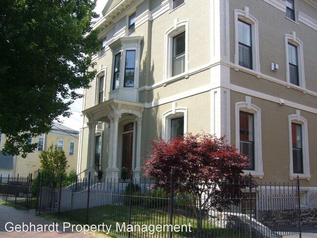 Building Photo - 2 br, 2 bath House - 727 Congress St. Unit 2