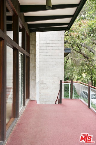 Building Photo - 2357 Hermits Glen