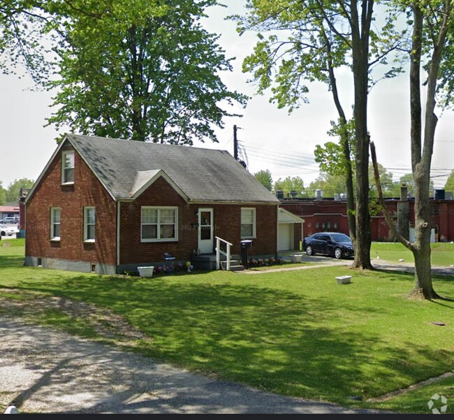 Shady Villa Apartments under 3,000 Louisville, KY 2 Rentals