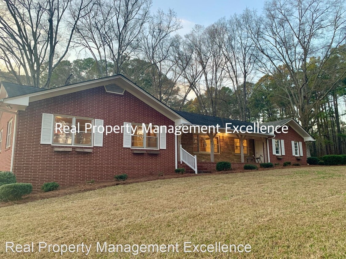 Foto principal - 3 br, 2.5 bath House - 8905 Tody Goodwin RD