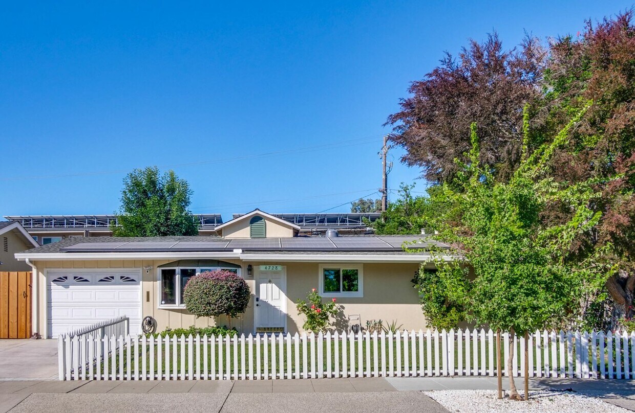 Primary Photo - Turnkey Home with Natural Light & Upgrades...