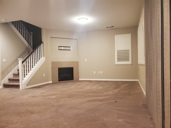 Building Photo - 408 Baja Ct