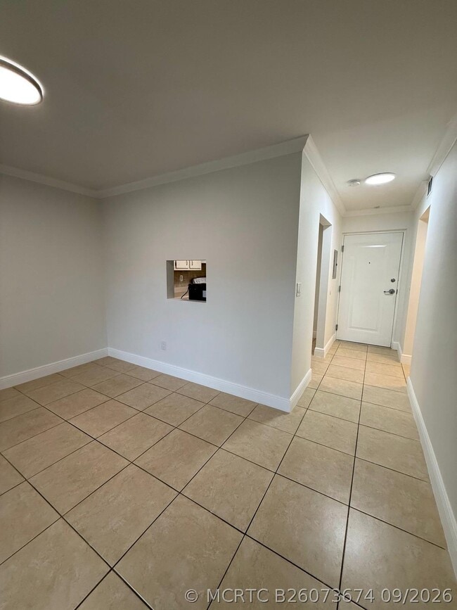 Building Photo - 7732 Camino Real