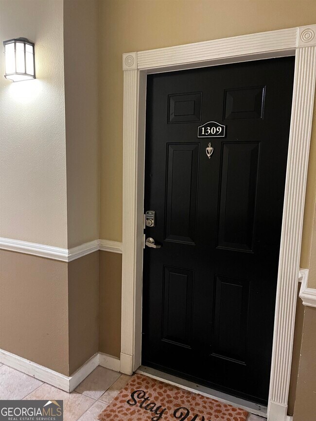 Foto del edificio - 1309 Westchester Ridge NE