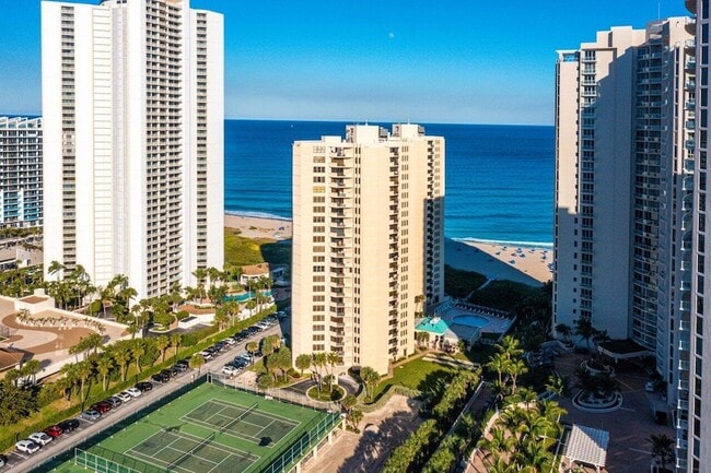 Photo - 2800 N Ocean Dr Apartment