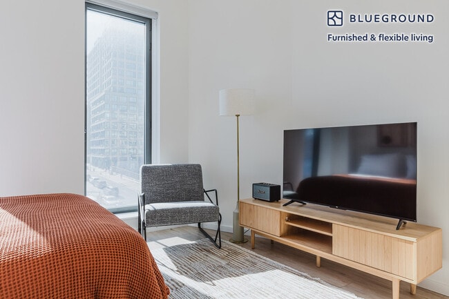 Building Photo - 545 Vanderbilt Ave