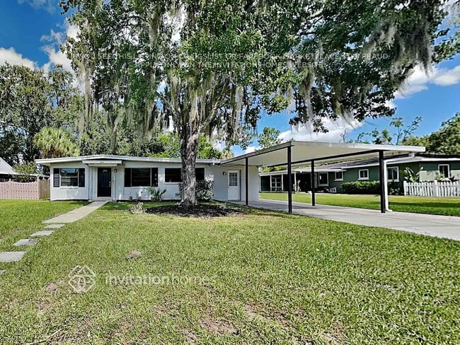 Building Photo - 1821 Carrigan Ave