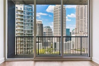 Building Photo - 1080 Peachtree St NE
