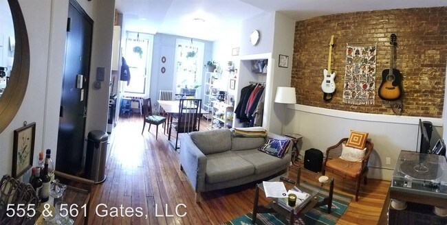 Building Photo - 555 Gates Ave