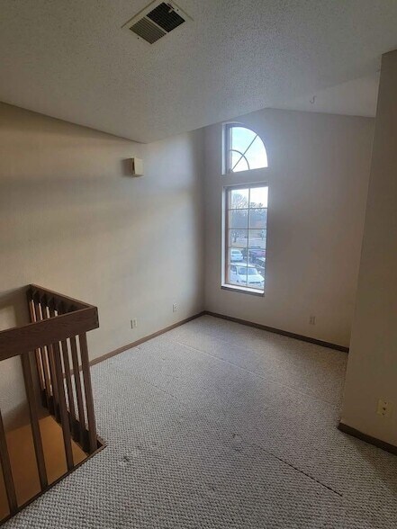 Foto del edificio - 916 Monroe St