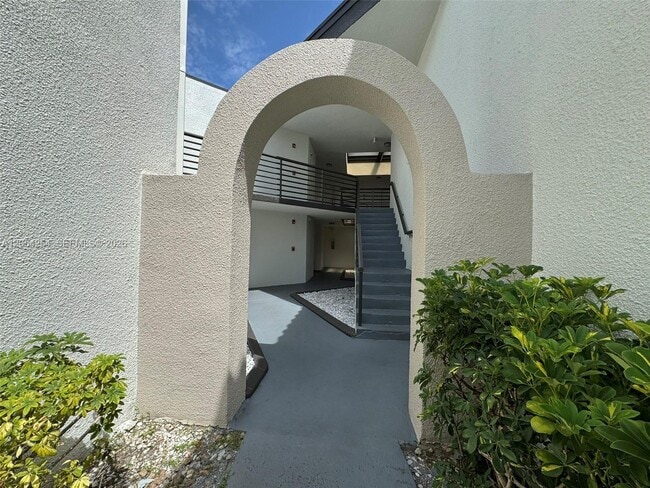 Foto del edificio - 9711 Fontainebleau Blvd