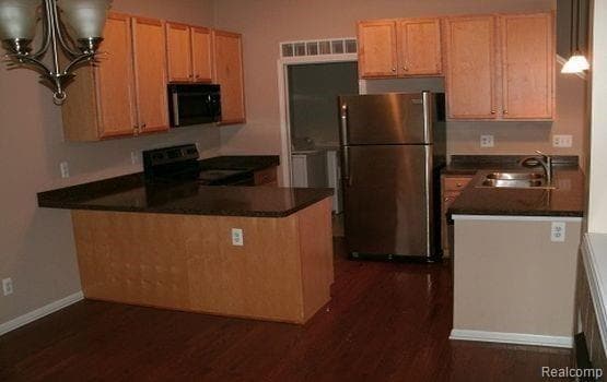 Foto del edificio - 579 N Pontiac Trail