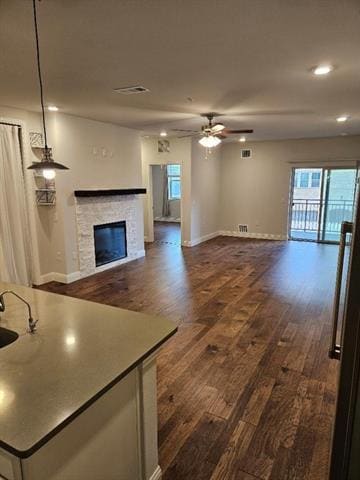 Foto del edificio - 1735 Wittington Pl