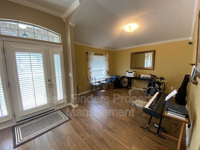 Foto del edificio - 12615 Arrowleaf Ln