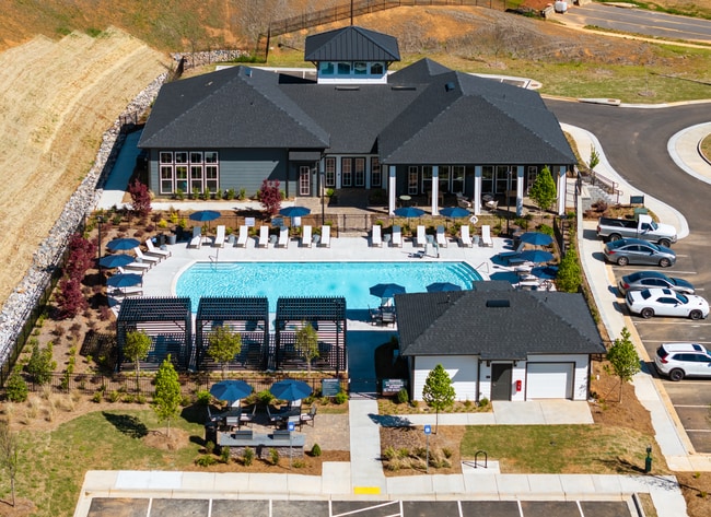 Clubhouse Aerial - Advenir at Walkers Ridge