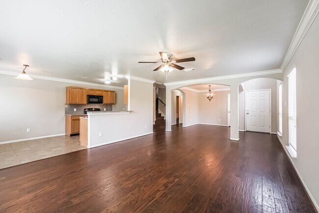 Foto del edificio - Immaculate 2 story home in Highland Creek ...