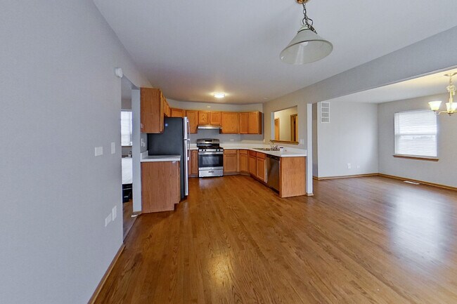 Building Photo - 5206 W Mulberry Ln