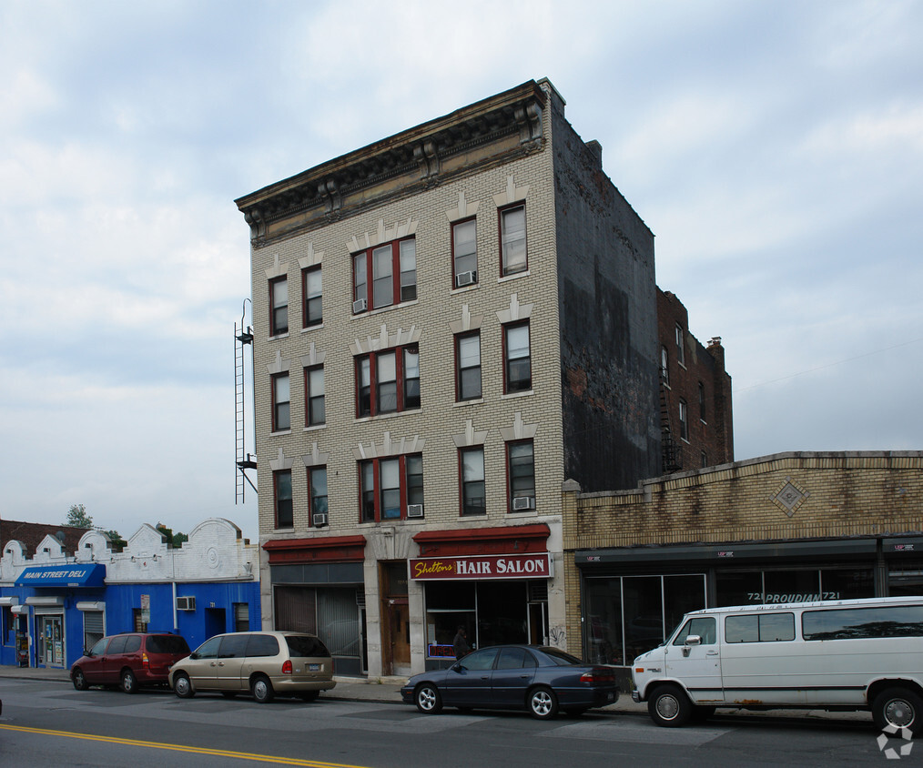 Primary Photo - Main Street