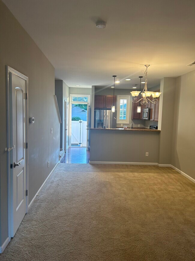 Foto del edificio - 9515 Longstone Ln