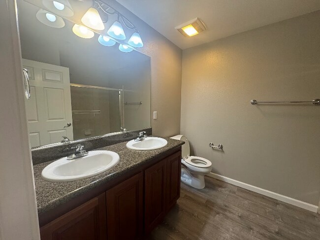 Foto del edificio - 3851 Sebastopol Rd