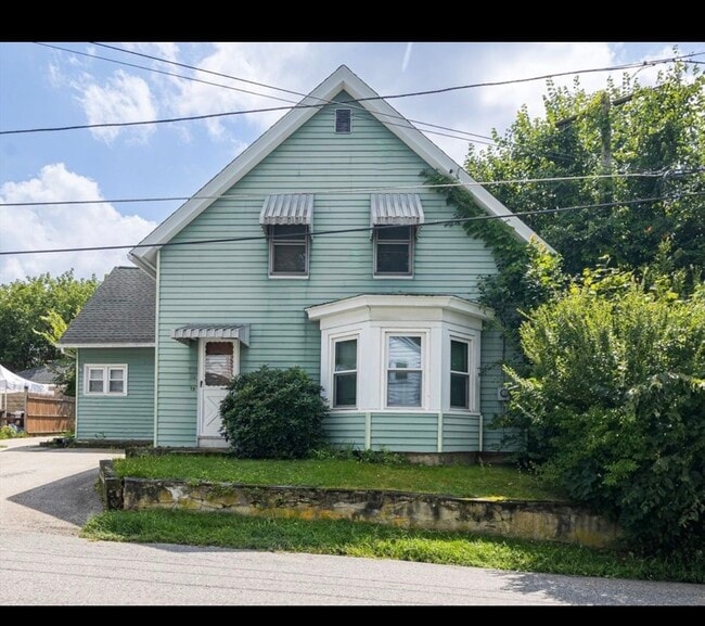 Building Photo - 12 Brookline St