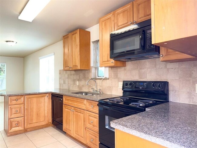 Building Photo - 10066 Emnora Ln