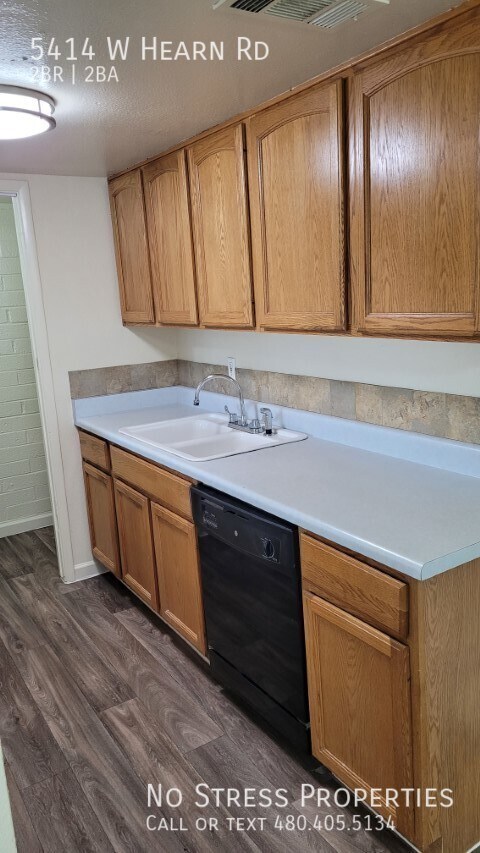 Foto del edificio - 2 Bed Townhome off 55th Ave and Thunderbird!