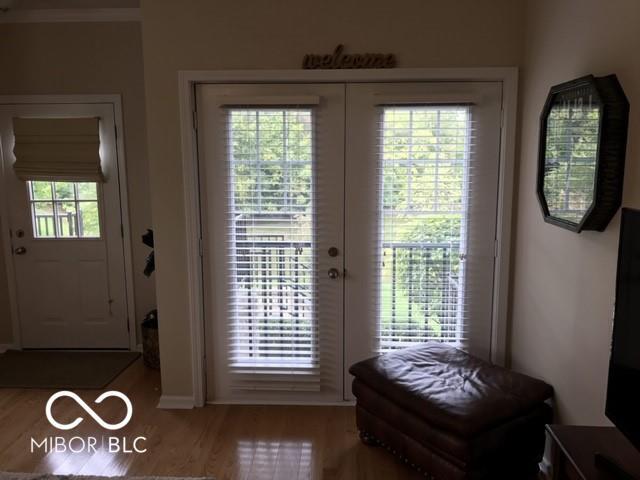 Foto del edificio - 6576 Reserve Dr