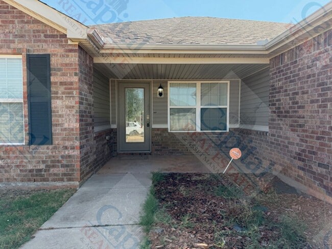 Building Photo - 9604 Ella Ln