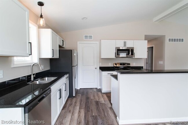 Foto del edificio - 3 br, 2 bath House - 74630 Fulton Street