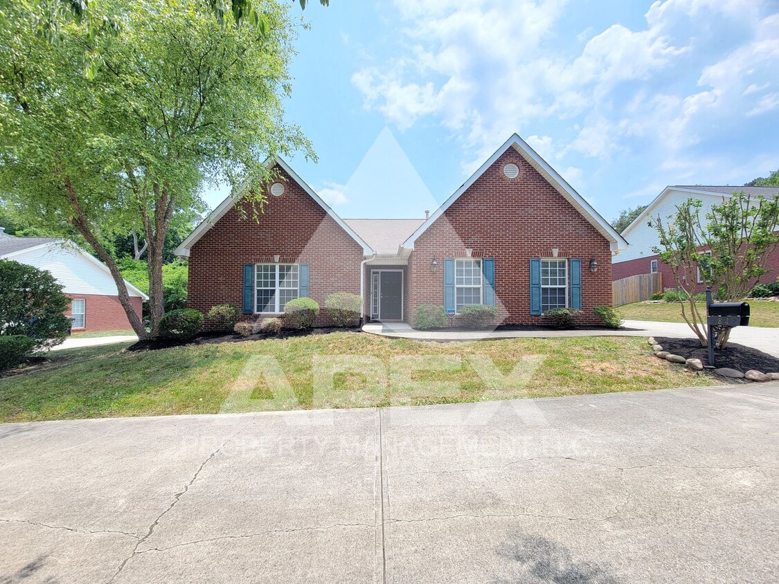 Primary Photo - Stunning 3 Bd – 2 Ba Single Family Brick R...